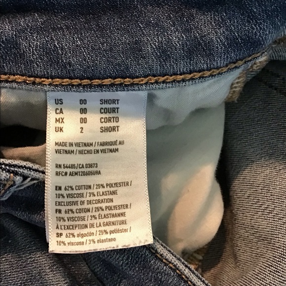 American Eagle SuperStretchX distressed Jeans - Picture 9 of 10